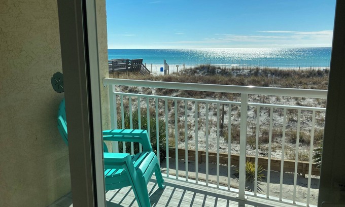 Fort Walton Beach - Destin Condo | Beach Front, End unit windows for the best views, BEACH SVC INCL, 7Day discount.