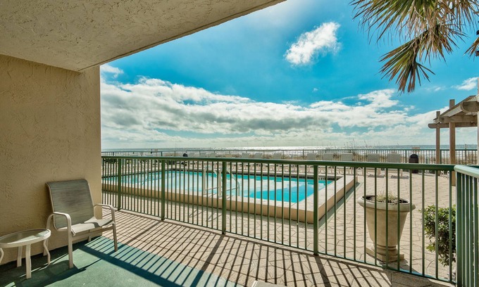 Destin Condo | Beach Front | Gulf Views | Private Beach I Destin Beach Club Ground Floor Condo