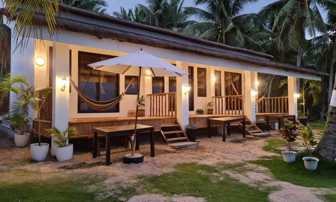 Pinamalayan Other | Beach Front Room