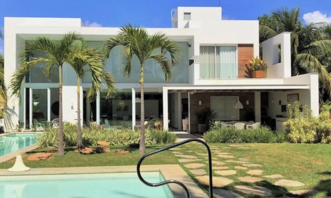 Jaua House | Beach House 4 suites and swimming pool. Comfort and privacy just a few steps from the sea