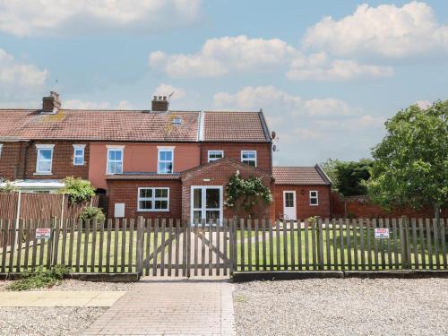 Winterton-on-Sea House | Beach House