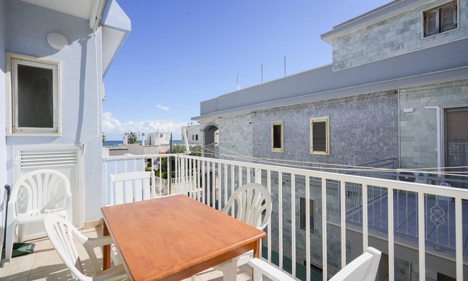 Torre Canne Apartment | Beach House , Torre Canne - Nemo with Sea View and Balcony