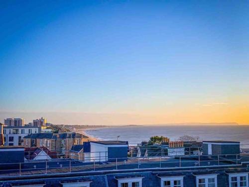 Bournemouth City Centre Apartment | Beach Penthouse Apartment Bournemouth