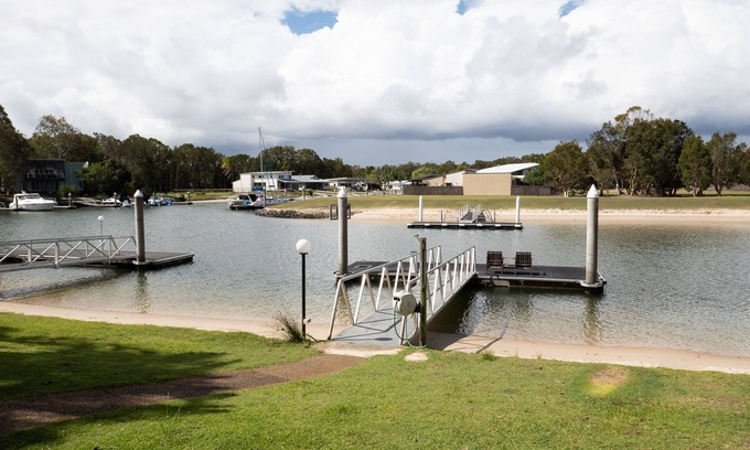 Gold Coast House | Beached At Straddie.