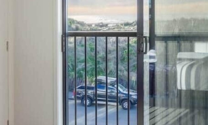New Brighton House | Beachfront 2BR Retreat with Stunning Views