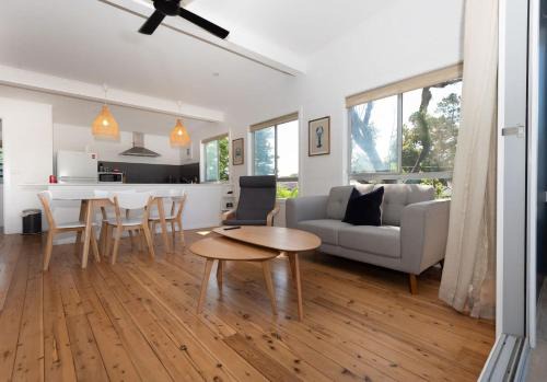 Broulee House | Beachfront Bliss Broulee