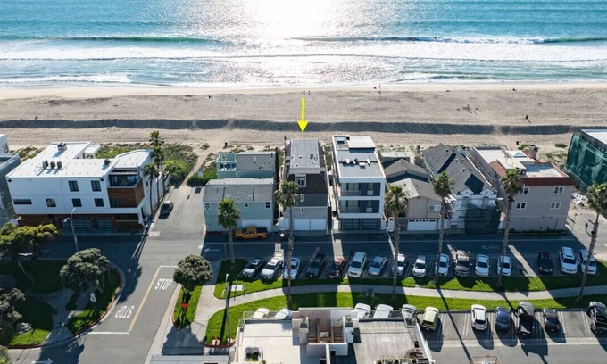 Seal Beach Condo | Beachfront Condo | Location | Endless Views | Surf