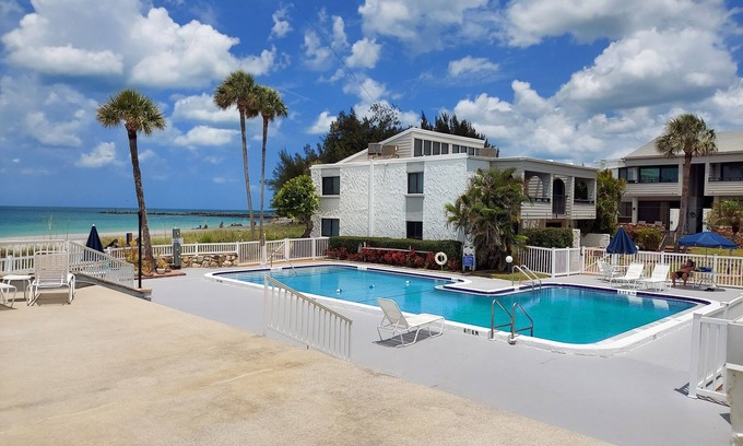 Venice Condo | BEACHFRONT CONDO VENICE ISLAND