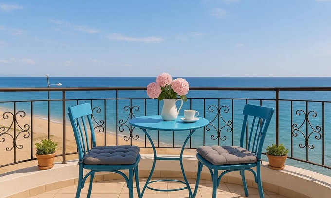 Kiato Apartment | Beachfront Cozy House - Kiatos' Seaview Retreat