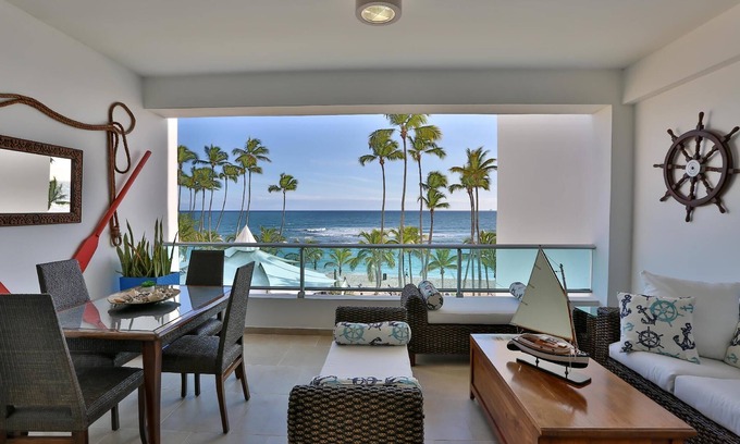 Villas Del Mar Apartment | Beachfront| Fast CheckIn & Wifi| PanoView|SmartTV