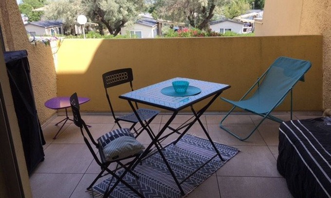 Marseillan Plage Apartment | Beachfront Studio with Private Parking for 4 Guests