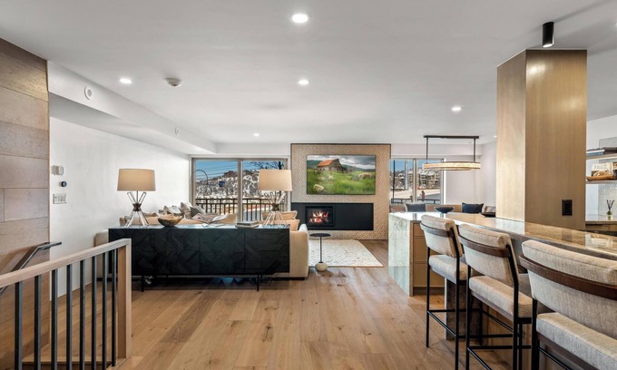 Steamboat Springs Condo | Bear Claw 210 Premium On Mountain Condo With Ski-In/Ski-Out Access!