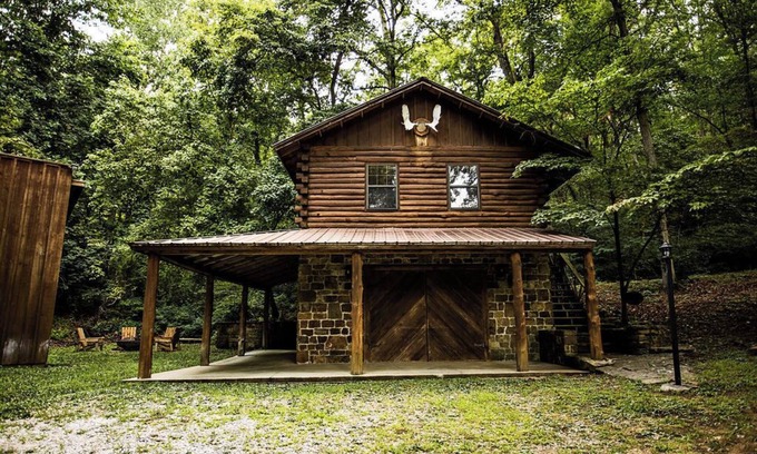 Jasper House | Bear Hollow near the Buffalo River