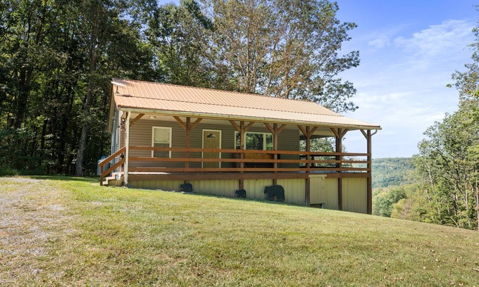 Laurelville Cabin | Bearadise Ridge | Game Room | Hocking Hills
