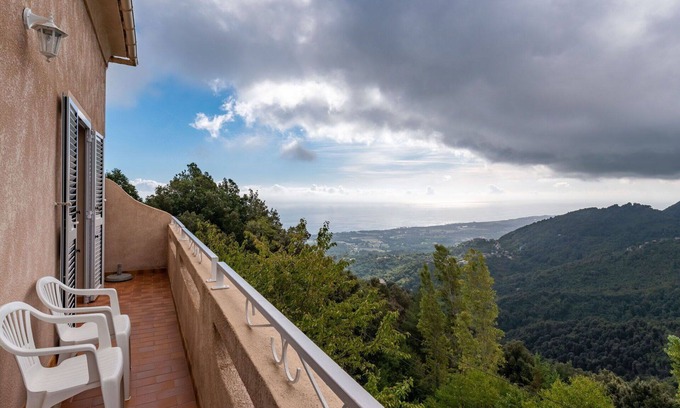 San-Giovanni-di-Moriani House | Beautiful private villa for 6 guests with TV, patio and panoramic view