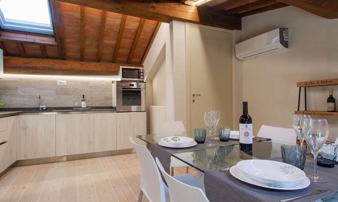 Montopoli in Val d'Arno Apartment | Beautiful apartment for 6 guests with A/C, WIFI, TV, patio, pets allowed and panoramic view