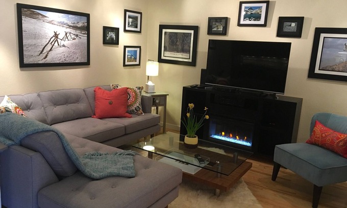 Central Boulder Condo | BEAUTIFUL 1 BEDROOM CONDO IN HISTORIC MAPLETON HILL 5 BLOCKS TO PEARL MALL