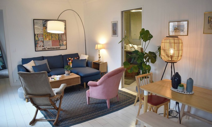 Montparnasse Apartment | Beautiful 1 Bedroom Near Montparnasse Market