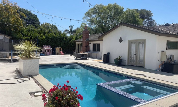 Santa Barbara House | Beautiful 3-bedroom villa, luxurious & comfortable in theheart of Santa Barbara