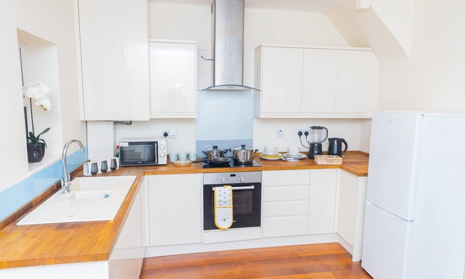 Havering House | Beautiful 3 Bedroom house