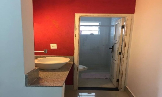 Centro Apartment | Beautiful 3 bedroom next to the main beaches in downtown Guarapari.
