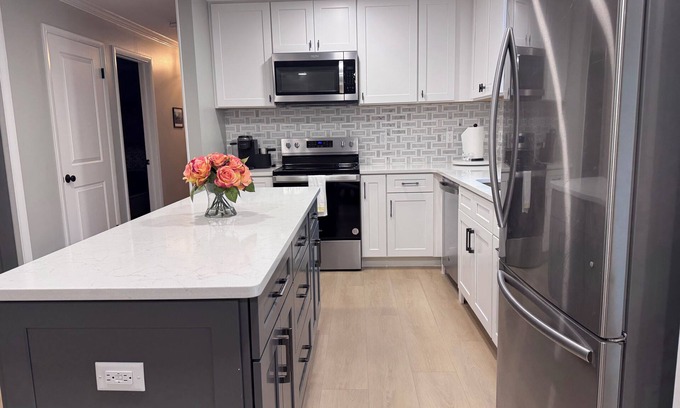 Gainesville House | Beautiful 3 bedroom , pet friendly home in Gainesville