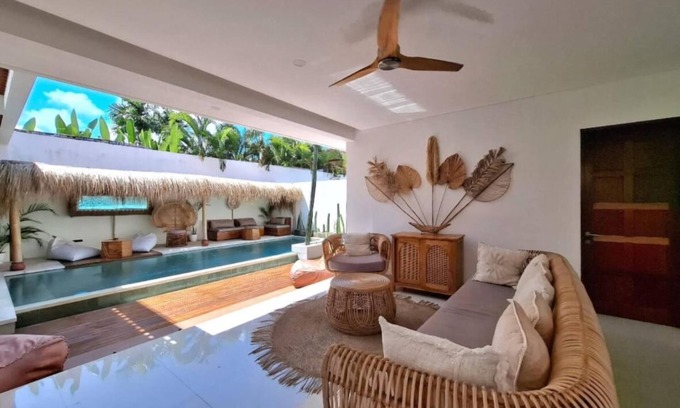 Central Seminyak Villa | Beautiful 3-bedroom villa in the heart of Seminyak, close to shops