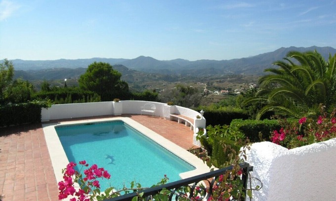 Mijas Villa | Beautiful 3 bedroom villa with large private pool near Mijas. Sleeps 6.