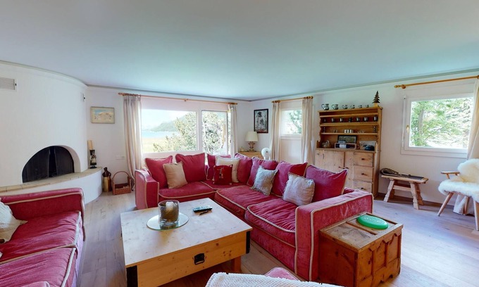 Surlej Apartment | Beautiful 5-room apartment on the ground floor, wonderful view on the lake.