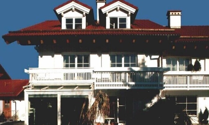 Fuessen Apartment | Beautiful 5 star apartment with a sunny south-west balcony close to the lake