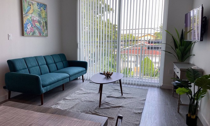 East Little Havana Apartment | Beautiful and spacious 2bed/2full bath apt