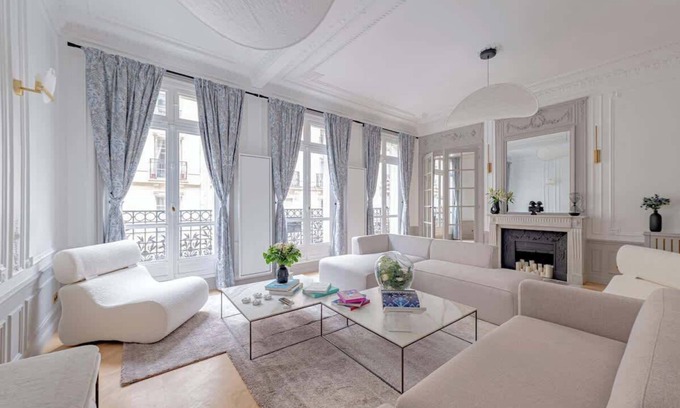 Porte-Dauphine Apartment | Beautiful and Stylish 2 Beds in Trocadéro 16th