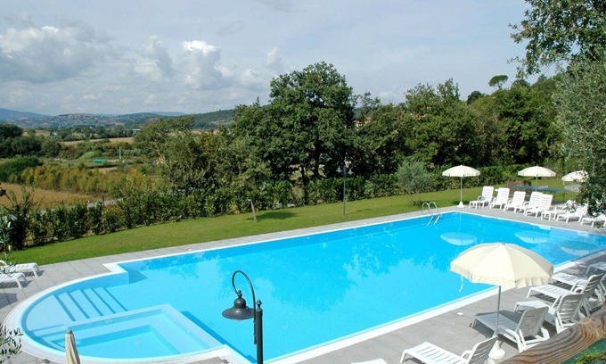 Popoltaio-Schiacciato Villa | Beautiful apartment in villa for 8 people with WIFI, A/C, pool, TV and patio