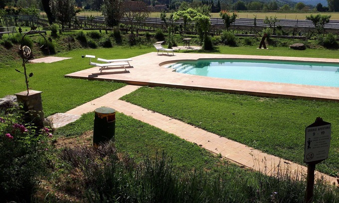 Monteleone d'Orvieto Apartment | Beautiful apartment for 4 guests with WIFI, pool and TV