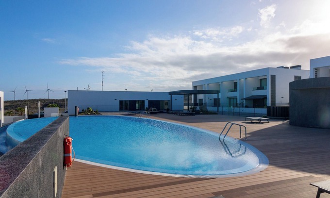 Los Gavilanes Apartment | Beautiful apartment, 2 bedrooms, infinity pool, gym, 400 meters from the beach