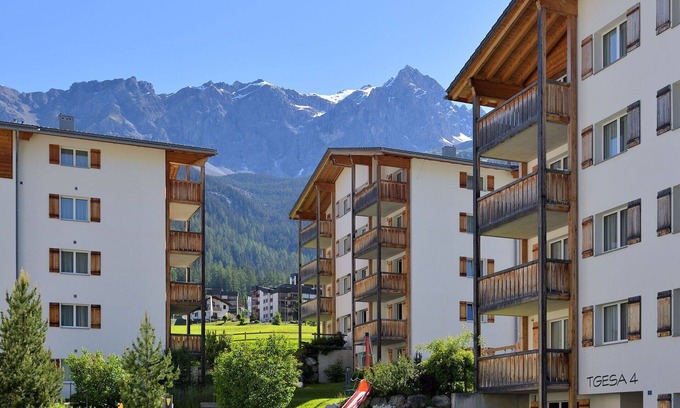 Savognin Apartment | Beautiful apartment for 4 guests with WIFI, TV, terrace and panoramic view