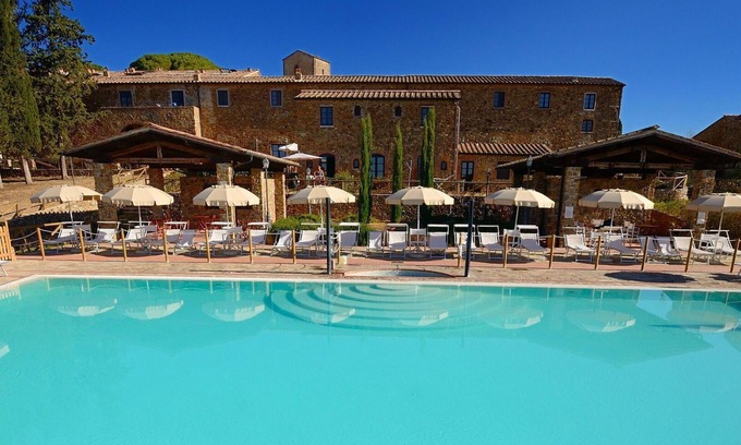 Casalappi Other | Beautiful apartment for 3 people with pool, A/C, TV and panoramic view