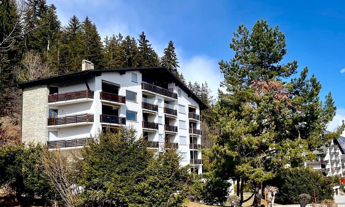 Randogne Apartment | Beautiful apartment for 4 people with WIFI, TV, balcony and pets allowed