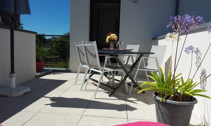 Concarneau Apartment | Beautiful apartment, 2 bedrooms, 2 bathrooms, spacious terrace. beach at 300 m