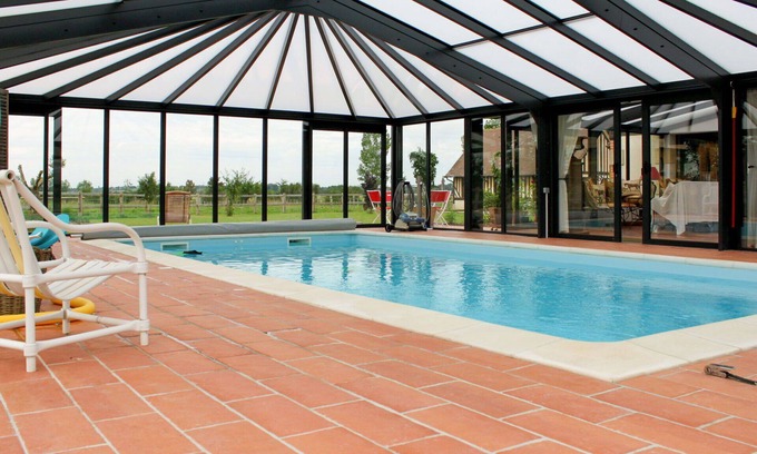 Corbon House | Beautiful apartment in villa for 3 people with pool, WIFI, TV, patio and pets allowed