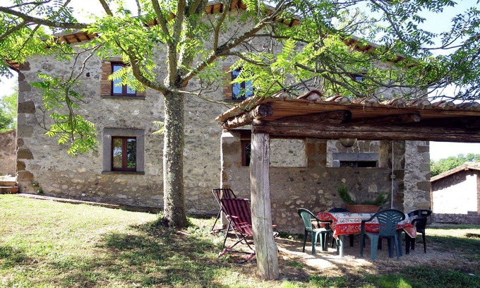 Bagnoregio Villa | Beautiful apartment in villa for 2 guests with pool, WIFI and patio