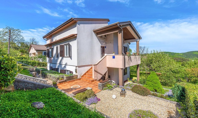 Pazin Apartment | Beautiful apartment in Pazin with WiFi