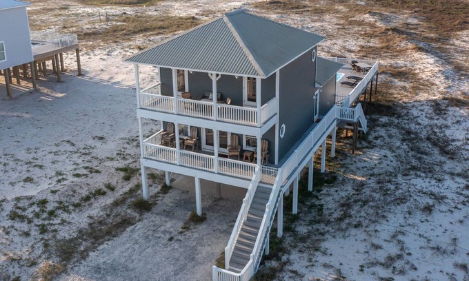 Southpointe House | Beautiful Beach House - Private Pool -Great Views -Gulf of America