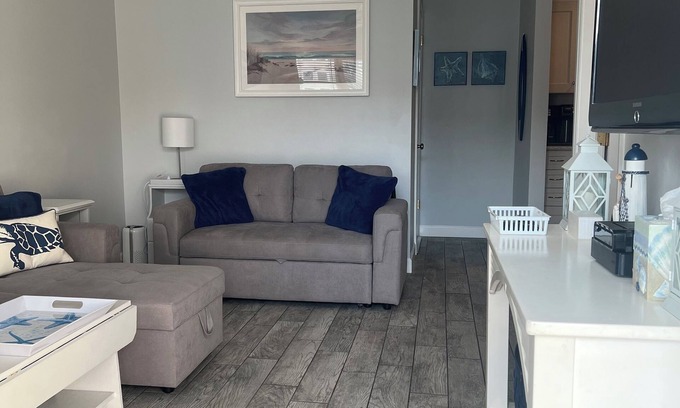 Wildwood Crest Condo | Beautiful Beachfront Condo in Wildwood Crest, NJ - With Full Kitchen!