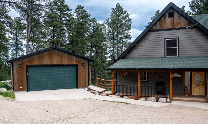 Lead Cabin | Beautiful Black Hills Cabin near Deadwood/Lead