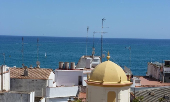 Sant Pol De Mar House | Beautiful charming traditional house on the coast of Barcelona: Sea view. Free wifi, a/c