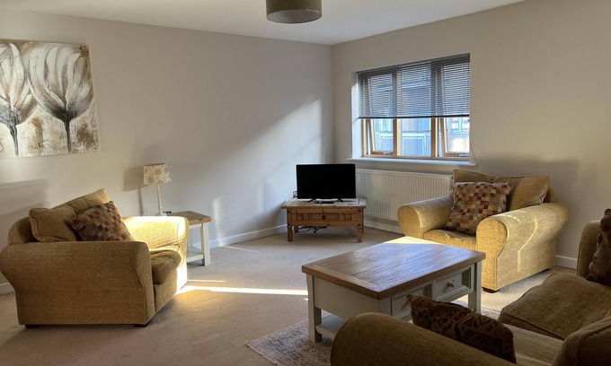 Norwich Apartment | Beautiful city Centre Apartment-Cathedral views