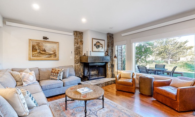 Jackson Hole Condo | Beautiful condo with breathtaking views - close to National Parks