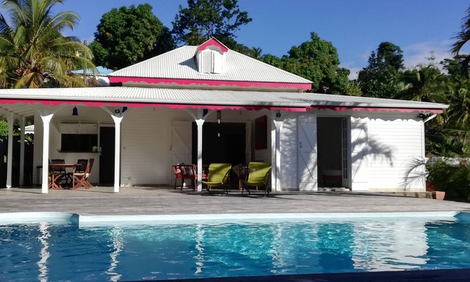 Petit-Bourg Villa | Beautiful Creole villa in Petit-Bourg, in the center of Guadeloupe.