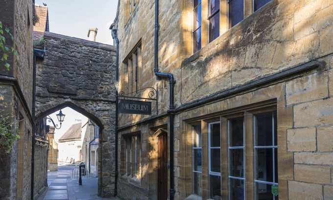 Sherborne Apartment | Beautiful Ground Floor Luxury Apartment